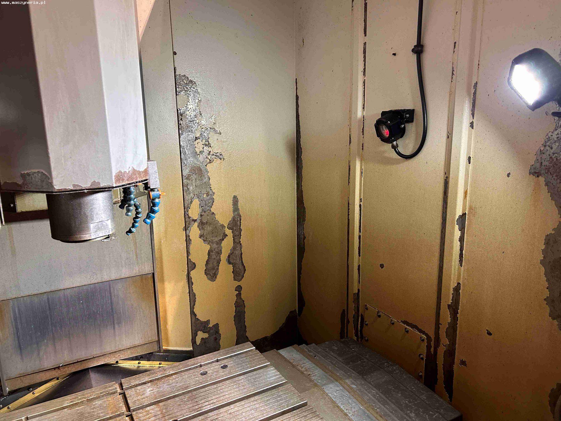 Centro di lavoro verticale CNC DECKEL MAHO DMC 63 V in vendita - foto 5